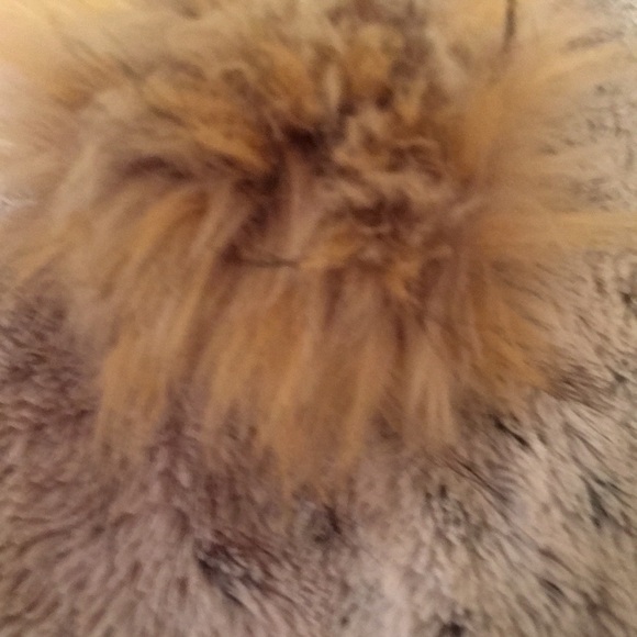 J. Crew Pink and Cream Ribbed Knit Hat with Faux Fur Pom-Pom - Picture 10 of 11